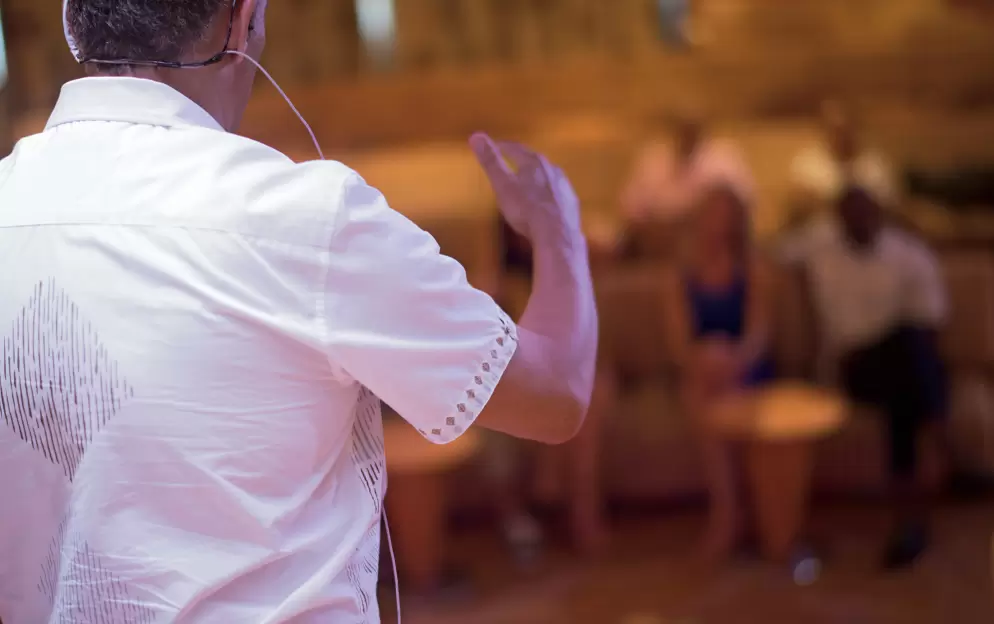 Paul Gauguin Cruises MS Paul Gauguin Le Grand Salon Entertainment 2 ©Paul Gauguin Cruises.jpg